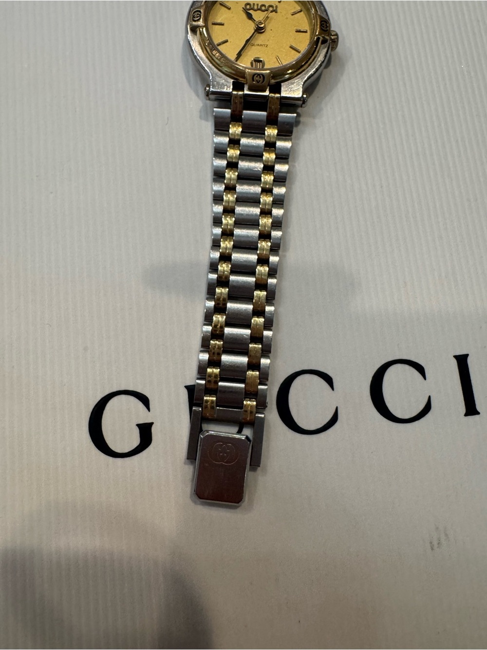 Authentic Gucci Two-Tone Silver and Gold Round Dial Bracelet Watch - Picture 5 of 10